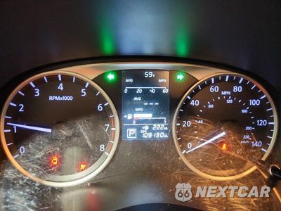 Zdjęcie 9 z 13 samochodu: 2019 KIA KICKS VIN:3N1CP5CU2KL511707 - miniatura