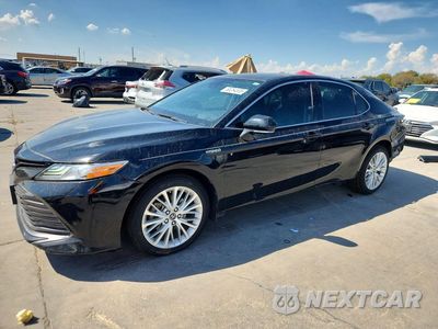 2019 TOYOTA CAMRY HYBRID XLE 4T1B21HK4KU011332 - główne zdjęcie licytacji z USA - miniatura