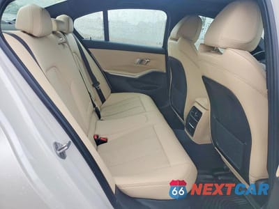 Zdjęcie 10 z 12 samochodu: 2023 BMW 330XI VIN:3MW89FF00P8D01979 - miniatura