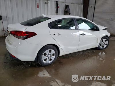 Trzecie zdjęcie samochodu z tyłu: 2018 KIA FORTE LX VIN:3KPFK4A77JE214564 - miniatura