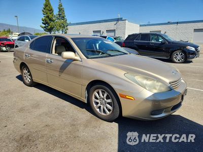 Czwarte zdjęcie samochodu z boku: 2002 LEXUS ES 300 VIN:JTHBF30GX20057460 - miniatura