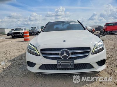 Piąte zdjęcie samochodu w środku: 2019 MERCEDES-BENZ C 300 VIN:55SWF8DBXKU313904 - miniatura