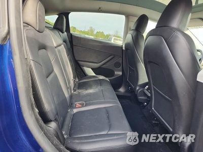 Zdjęcie 10 z 12 samochodu: 2023 TESLA MODEL Y VIN:7SAYGDEE5PF889497 - miniatura