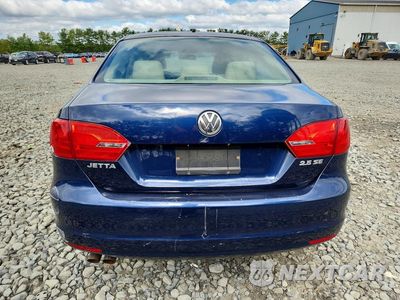 Zdjęcie 6 z 12 samochodu: 2013 VOLKSWAGEN JETTA SE VIN:3VWDP7AJ4DM447010 - miniatura