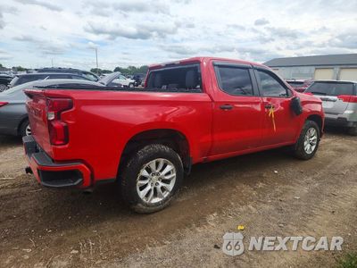 Trzecie zdjęcie samochodu z tyłu: 2021 CHEVROLET SILVERADO K1500 CUSTOM VIN:1GCPYBEK3MZ213748 - miniatura