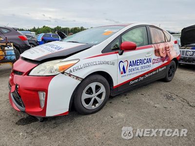 2015 TOYOTA PRIUS TWO JTDKN3DU7F1878388 - główne zdjęcie licytacji z USA - miniatura