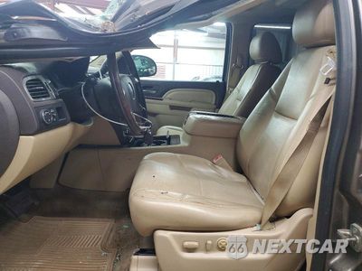Zdjęcie 7 z 12 samochodu: 2013 GMC YUKON XL DENALI VIN:1GKS2MEF9DR161976 - miniatura