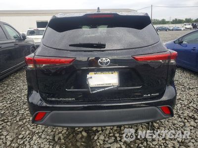 Zdjęcie 6 z 14 samochodu: 2021 TOYOTA HIGHLANDER XLE VIN:5TDGZRBHXMS525579 - miniatura