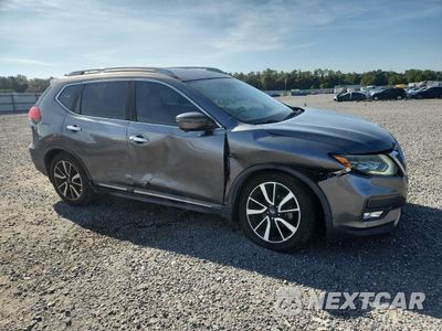Czwarte zdjęcie samochodu z boku: 2017 NISSAN ROGUE S VIN:5N1AT2MT5HC756702 - miniatura