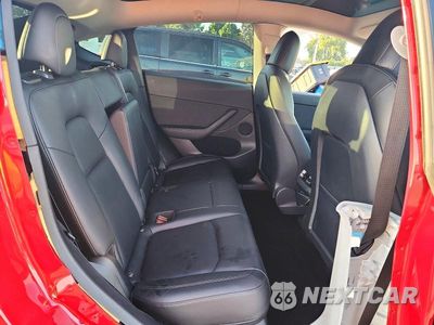 Zdjęcie 10 z 13 samochodu: 2022 TESLA MODEL Y VIN:7SAYGDEF0NF520617 - miniatura