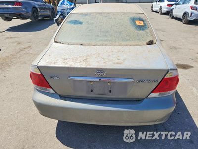 Zdjęcie 6 z 12 samochodu: 2005 TOYOTA CAMRY XLE VIN:4T1BE32K05U985213 - miniatura