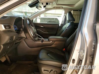 Zdjęcie 7 z 13 samochodu: 2023 TOYOTA HIGHLANDER HYBRID XLE VIN:5TDKARAH6PS019853 - miniatura