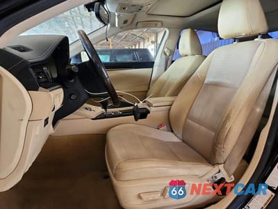 Zdjęcie 7 z 12 samochodu: 2014 LEXUS ES 350 VIN:JTHBK1GG6E2111643 - miniatura