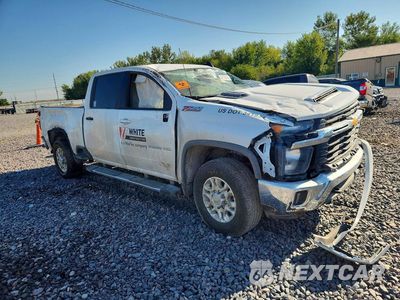 Czwarte zdjęcie samochodu z boku: 2026 CHEVROLET SILVERADO K2500 HEAVY DUTY LT VIN:1GC1KNEY0TF210450 - miniatura