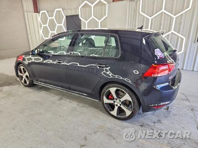 Drugie zdjęcie samochodu z przodu: 2015 VOLKSWAGEN GTI VIN:3VW547AUXFM085694 - miniatura