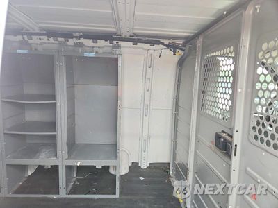 Zdjęcie 11 z 13 samochodu: 2012 GMC SAVANA G1500 VIN:1GTS7AFX5C1183540 - miniatura