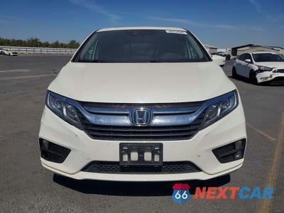 Piąte zdjęcie samochodu w środku: 2018 HONDA ODYSSEY EXL VIN:5FNRL6H77JB049069 - miniatura