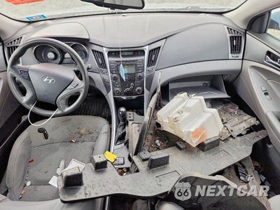 Zdjęcie 8 z 13 samochodu: 2013 HYUNDAI SONATA GLS VIN:5NPEB4AC7DH790051 - miniatura