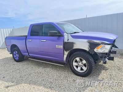 Czwarte zdjęcie samochodu z boku: 2018 RAM 1500 SLT VIN:1C6RR6GG3JS105213 - miniatura