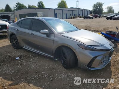Czwarte zdjęcie samochodu z boku: 2025 TOYOTA CAMRY XSE VIN:4T1DBADK3SU504613 - miniatura
