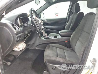Zdjęcie 7 z 14 samochodu: 2020 JEEP GRAND CHEROKEE LAREDO VIN:1C4RJEAGXLC245128 - miniatura