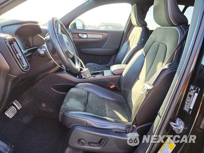 Zdjęcie 7 z 14 samochodu: 2019 VOLVO XC40 T5 R-DESIGN VIN:YV4162UM3K2048785 - miniatura