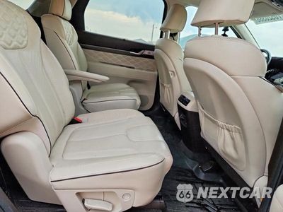Zdjęcie 11 z 13 samochodu: 2020 HYUNDAI PALISADE LIMITED VIN:KM8R54HE3LU167414 - miniatura