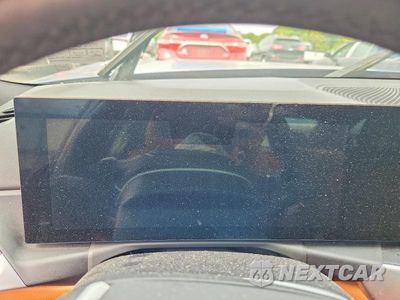 Zdjęcie 9 z 13 samochodu: 2023 BMW 330XI VIN:3MW89FF05P8D54774 - miniatura