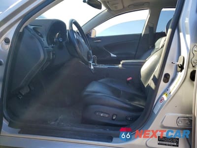Zdjęcie 7 z 12 samochodu: 2007 LEXUS IS 250 VIN:JTHCK262472015125 - miniatura