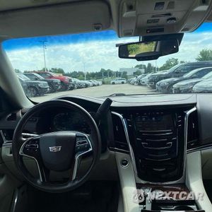 Zdjęcie 9 z 14 samochodu: 2016 CADILLAC ESCALADE LUXURY VIN:1GYS4BKJ4GR154029 - miniatura