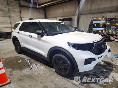 Czwarte zdjęcie samochodu z boku: 2022 FORD EXPLORER POLICE INTERCEPTOR VIN:1FM5K8AB3NGB80180 - miniatura