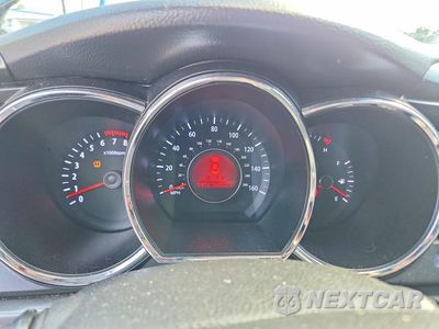 Zdjęcie 9 z 12 samochodu: 2013 KIA OPTIMA LX VIN:5XXGM4A74DG195305 - miniatura