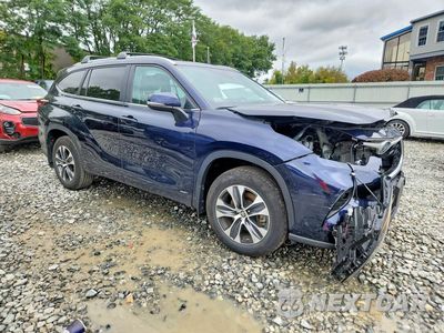 Czwarte zdjęcie samochodu z boku: 2024 TOYOTA HIGHLANDER HYBRID XLE VIN:5TDKBRCH2RS144345 - miniatura