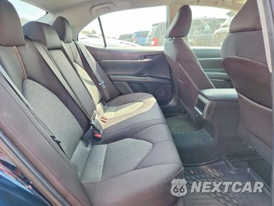 Zdjęcie 10 z 12 samochodu: 2018 TOYOTA CAMRY LE VIN:4T1B11HK6JU614445 - miniatura