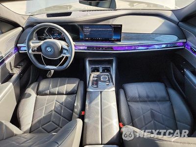 Zdjęcie 8 z 12 samochodu: 2024 BMW I7 EDRIVE50 VIN:WBY43EJ04RCS76275 - miniatura