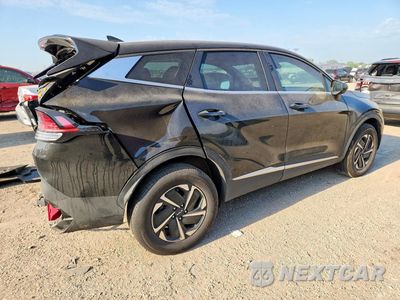 Trzecie zdjęcie samochodu z tyłu: 2024 KIA SPORTAGE LX VIN:KNDPUCDG5R7161010 - miniatura