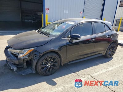 2020 TOYOTA COROLLA HATCHBACK SE NIGHTSHADE EDITION JTND4RBE5L3084236 - główne zdjęcie licytacji z USA - miniatura