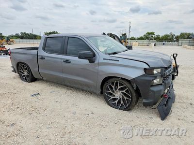 Czwarte zdjęcie samochodu z boku: 2021 CHEVROLET SILVERADO C1500 CUSTOM VIN:1GCPWBEH3MZ128354 - miniatura