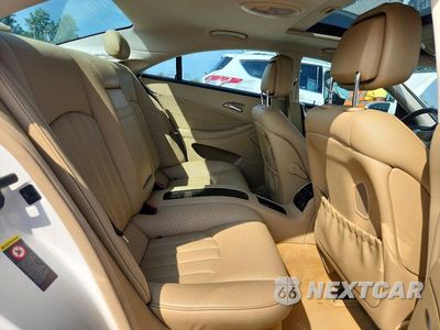 Zdjęcie 10 z 12 samochodu: 2010 MERCEDES-BENZ CLS 550 VIN:WDDDJ7CB2AA166218 - miniatura