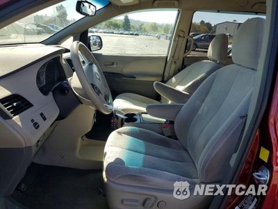 Zdjęcie 7 z 14 samochodu: 2011 TOYOTA SIENNA LE VIN:5TDKK3DC7BS065033 - miniatura