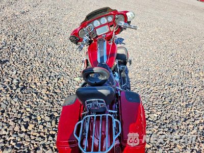 Zdjęcie 6 z 9 samochodu: 2016 HARLEY-DAVIDSON FLHXSE CVO STREET GLIDE VIN:1HD1PXN14GB957674 - miniatura
