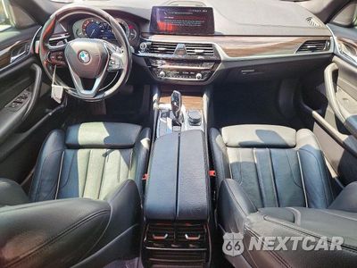 Zdjęcie 8 z 13 samochodu: 2017 BMW 540 I VIN:WBAJE5C36HG914309 - miniatura