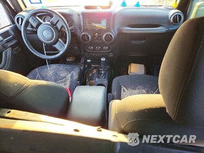 Zdjęcie 8 z 13 samochodu: 2018 JEEP WRANGLER UNLIMITED SPORT VIN:1C4BJWDG9JL884861 - miniatura