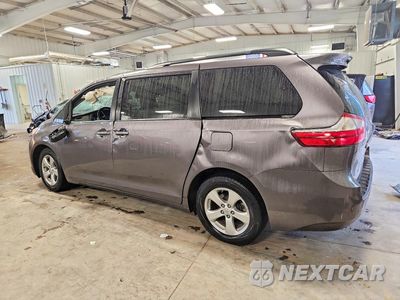 Drugie zdjęcie samochodu z przodu: 2015 TOYOTA SIENNA LE VIN:5TDKK3DC7FS639264 - miniatura