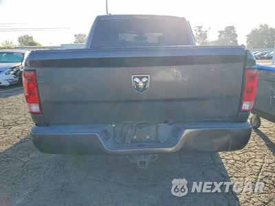 Zdjęcie 6 z 12 samochodu: 2018 RAM 1500 ST VIN:1C6RR6KG9JS292996 - miniatura