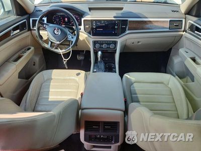 Zdjęcie 8 z 13 samochodu: 2018 VOLKSWAGEN ATLAS SEL PREMIUM VIN:1V2NR2CA3JC590267 - miniatura