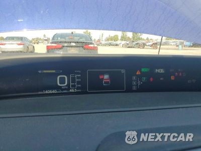 Zdjęcie 9 z 13 samochodu: 2016 TOYOTA PRIUS TWO VIN:JTDKBRFU1G3500596 - miniatura