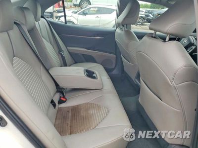 Zdjęcie 10 z 12 samochodu: 2022 TOYOTA CAMRY SE VIN:4T1G11AK6NU073192 - miniatura