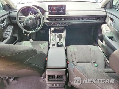 Zdjęcie 8 z 12 samochodu: 2026 HONDA ACCORD SE VIN:1HGCY1F43TA035492 - miniatura
