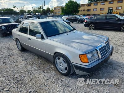 Czwarte zdjęcie samochodu z boku: 1991 MERCEDES-BENZ 300 D VIN:WDB1240231B517199 - miniatura